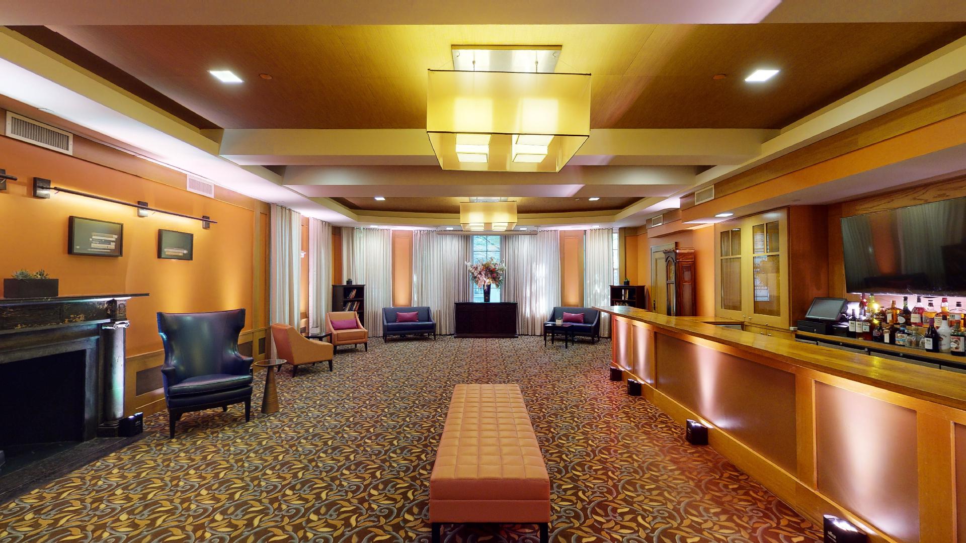 The Ivy Lounge