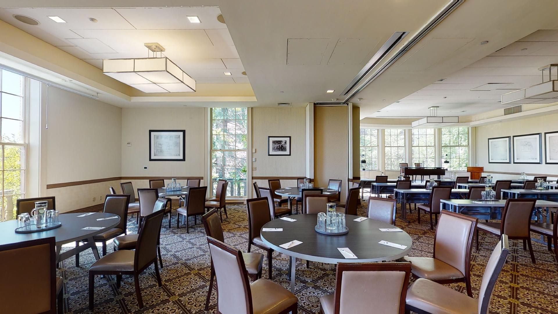 The Seminar Level set for a reception
