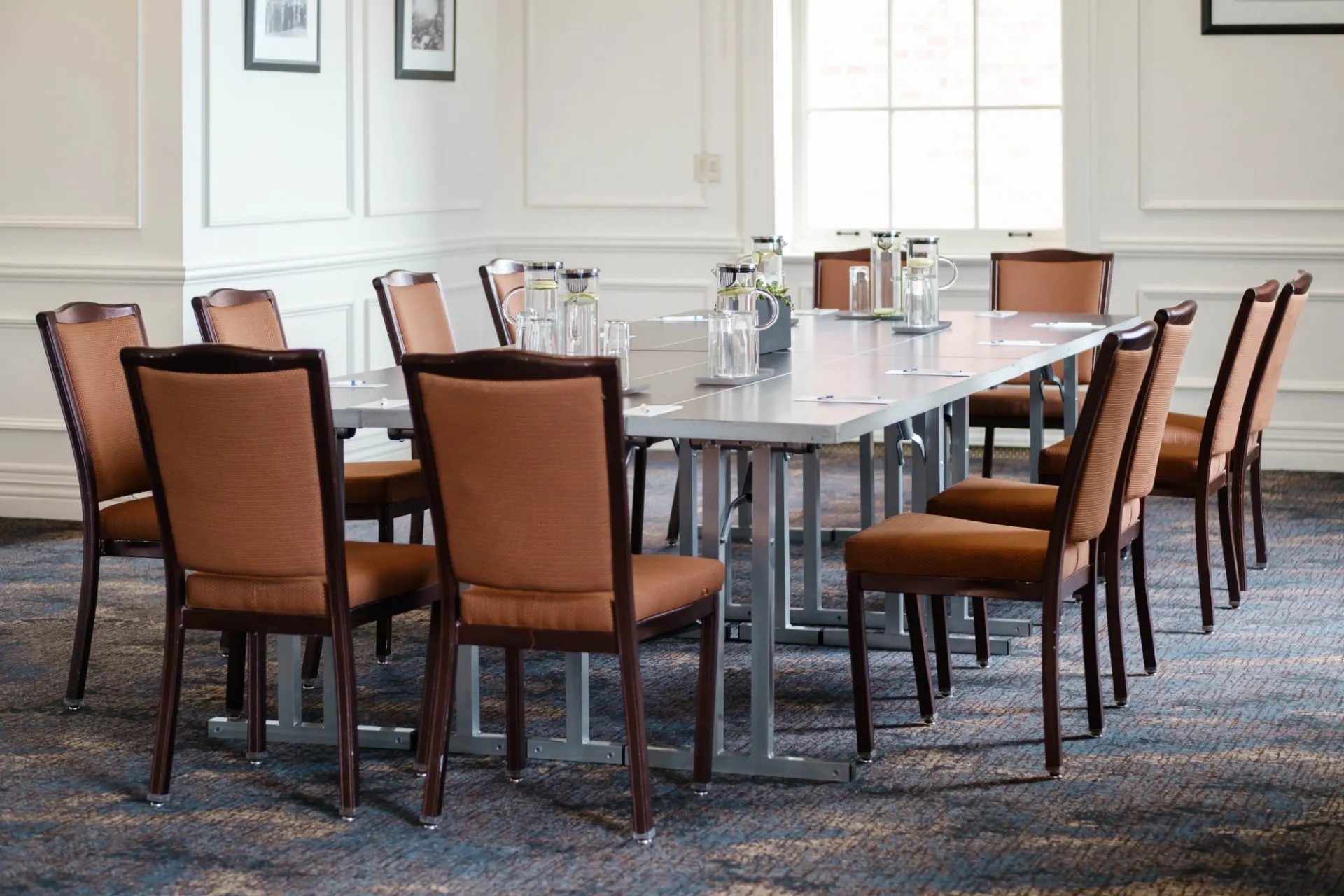 Presidential Room 3 set for a meeting