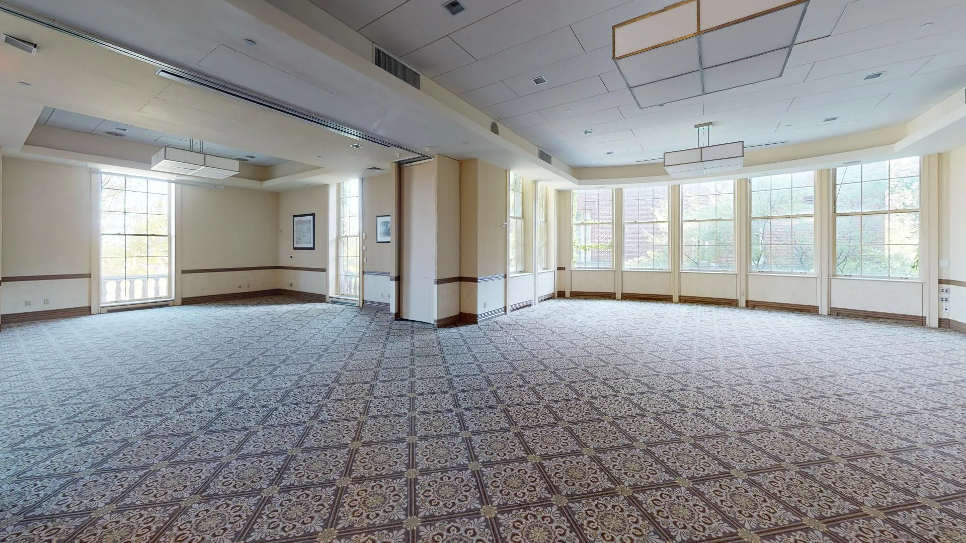 Seminar Level unfurnished